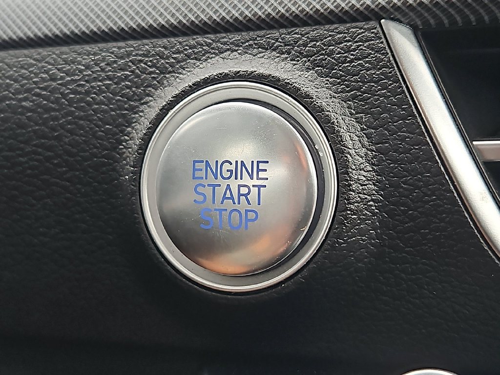Used 2024 Hyundai Sonata SEL FWD image 25