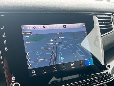 Used 2024 Jeep Wagoneer 4WD image 13