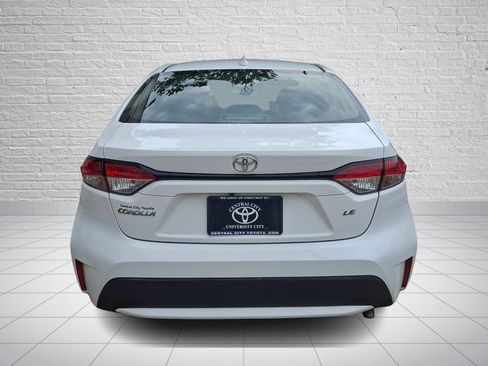 Used 2022 Toyota Corolla LE FWD image 5