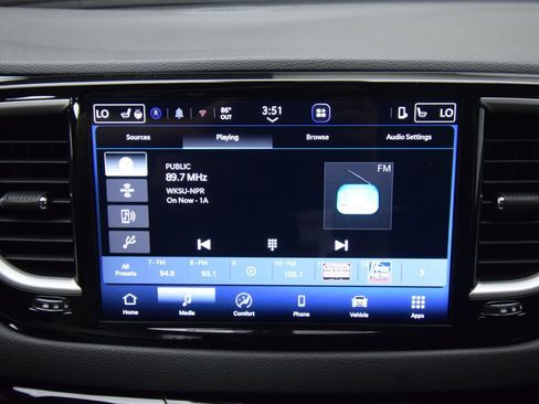 New 2027 Chrysler Pacifica LX FWD image 19
