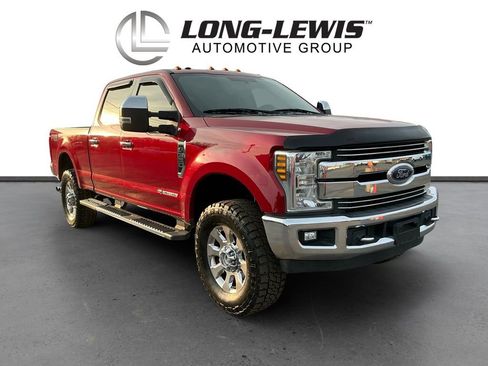 Used 2018 Ford F350 Lariat w/ Chrome Package image 10
