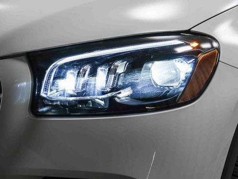 Certified 2025 Mercedes-Benz GLS 450 4MATIC image 12