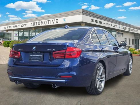 Used 2018 BMW 340i xDrive Sedan w/ Premium Package AWD/4WD image 5