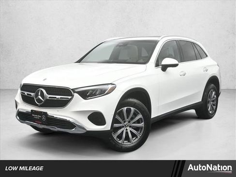Certified 2026 Mercedes-Benz GLC 300 4MATIC image 1