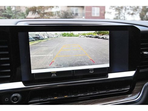 Used 2024 Chevrolet Silverado 1500 RST w/ Z71 Off-Road Package image 26