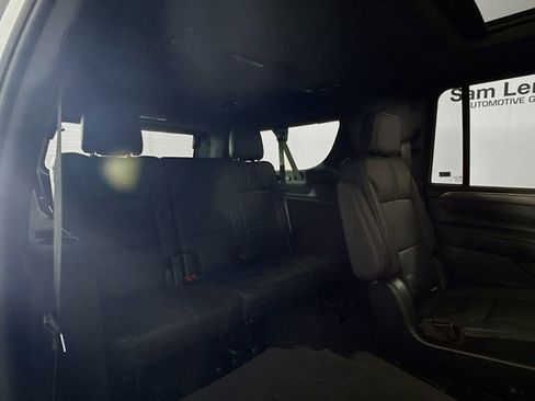 Used 2021 Chevrolet Suburban RST w/ Luxury Package image 32