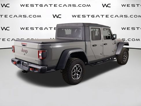 Used 2022 Jeep Gladiator Rubicon w/ LED Lighting Group AWD/4WD image 47
