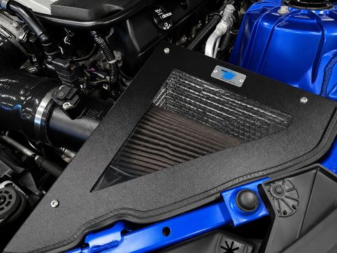 Used 2017 Chevrolet Camaro SS RWD image 6