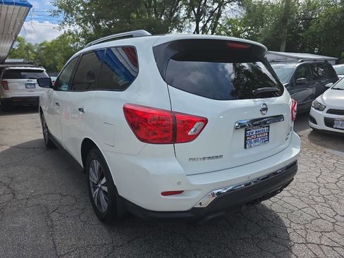 Used 2017 Nissan Pathfinder SV w/ SV Tech Package image 24