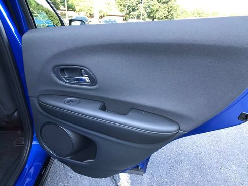 Certified 2022 Honda HR-V Sport image 28