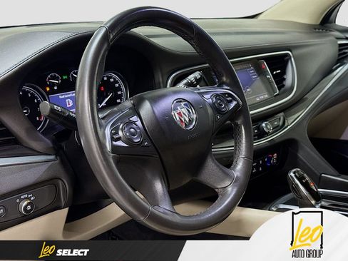 Used 2020 Buick Enclave Essence FWD image 14