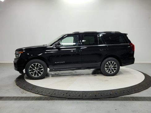 Used 2025 Ford Expedition Platinum AWD/4WD image 5