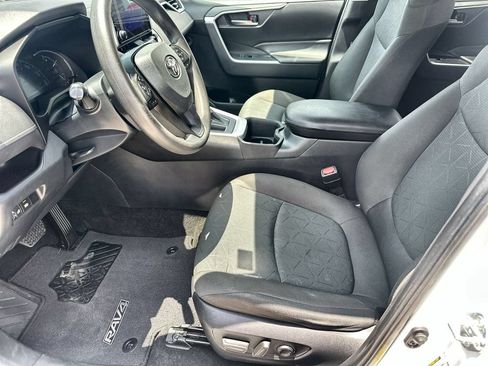 Used 2023 Toyota RAV4 XLE FWD image 24