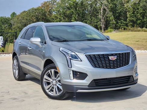 New 2025 Cadillac XT5 Premium Luxury w/ Technology Package FWD image 1