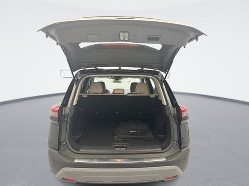 Used 2023 Nissan Rogue SV AWD/4WD image 21