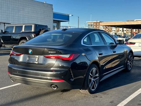 Used 2025 BMW 430i 430i w/ Premium Package image 2