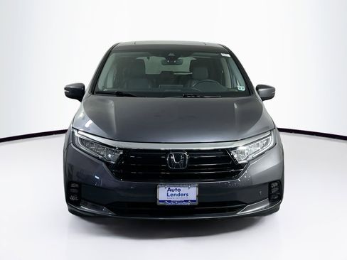 Used 2023 Honda Odyssey Touring image 2