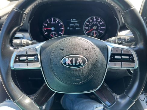 Used 2021 Kia Telluride S AWD/4WD image 16