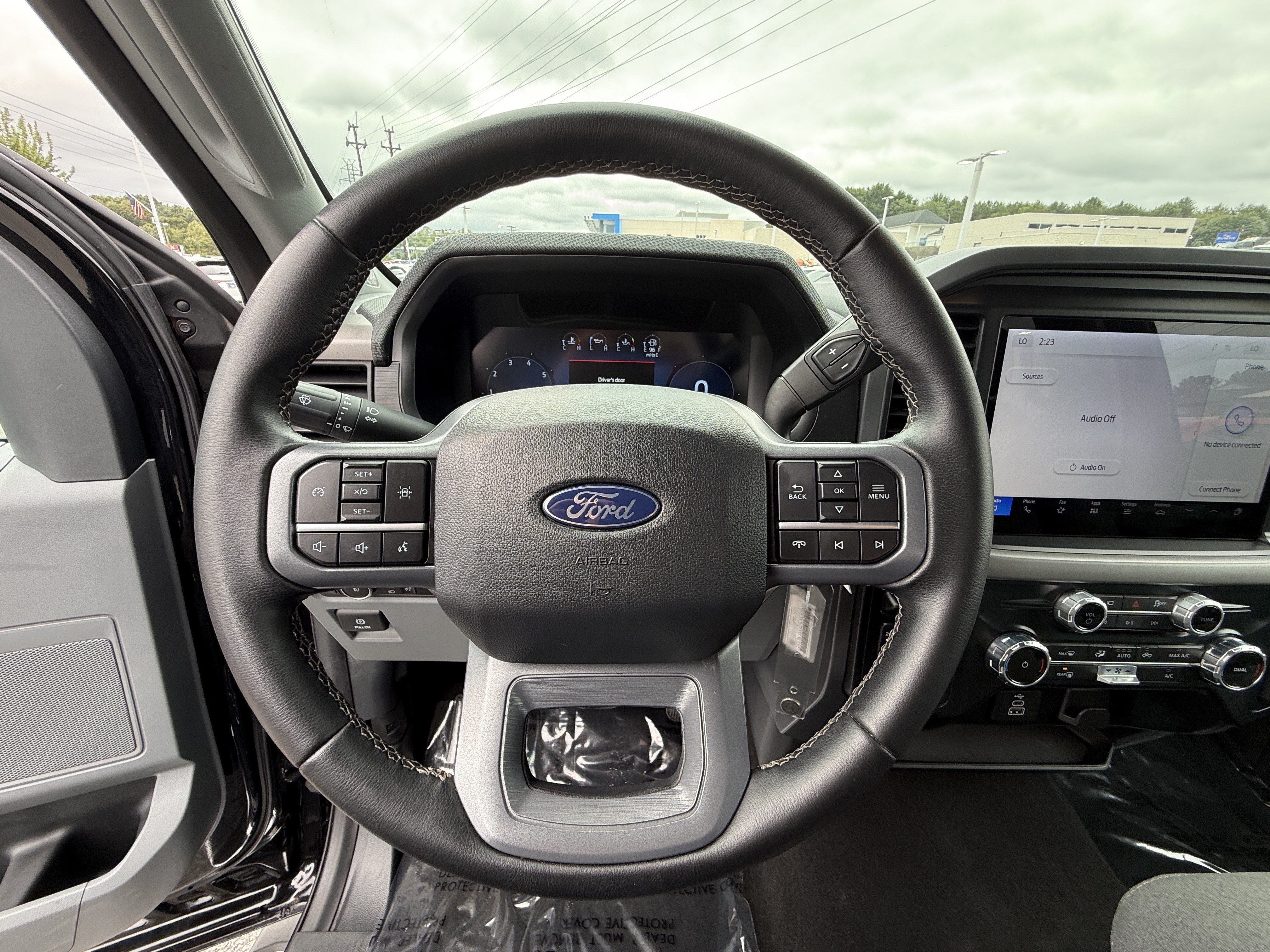 Used 2025 Ford F150 XLT w/ Equipment Group 301A Standard AWD/4WD image 18