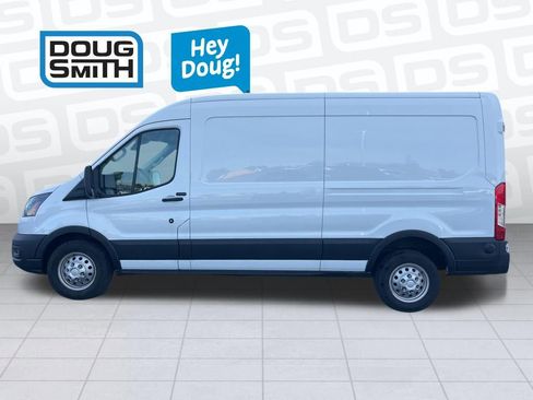 Used 2023 Ford Transit 350 148 Medium Roof AWD image 4
