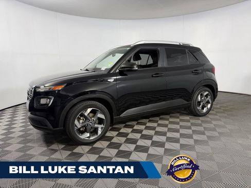 Used 2022 Hyundai Venue SEL FWD image 1