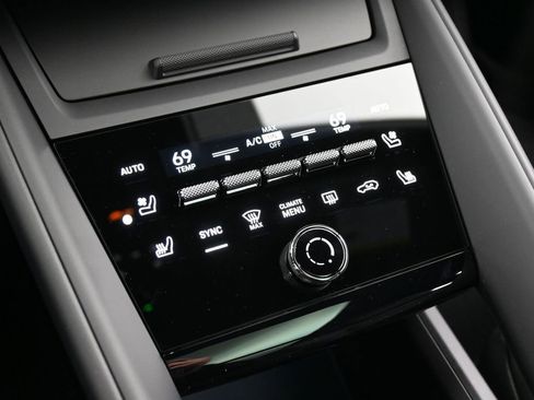 New 2026 Porsche Macan 4 Electric AWD/4WD image 21