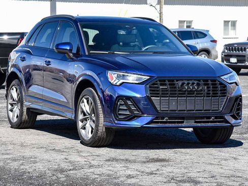 Used 2025 Audi Q3 2.0T Premium image 1