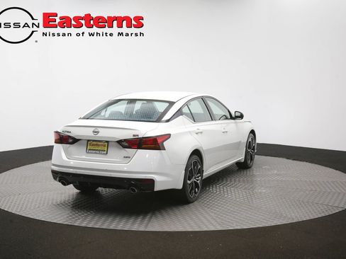 Used 2025 Nissan Altima 2.5 SR AWD/4WD image 37