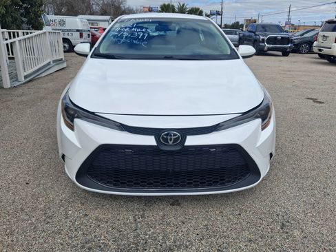 Used 2021 Toyota Corolla LE FWD image 4