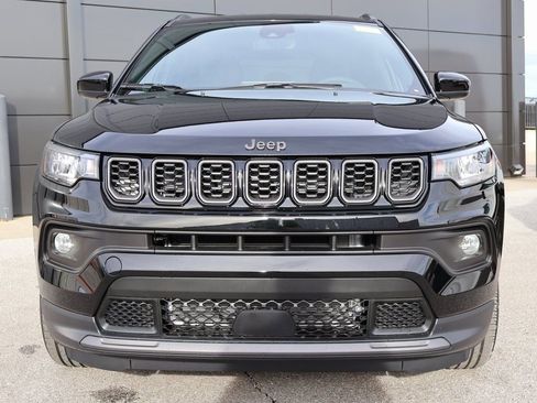 New 2026 Jeep Compass Latitude image 7