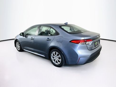 Used 2025 Toyota Corolla LE FWD image 5