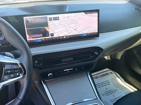 Used 2025 BMW 330i xDrive 330i xDrive image 27