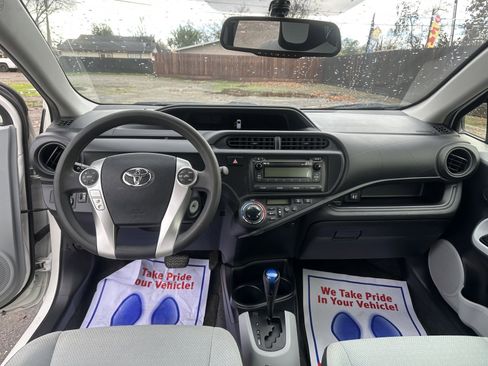Used 2012 Toyota Prius C Four image 14