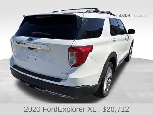 Used 2020 Ford Explorer XLT w/ Equipment Group 202A AWD/4WD image 8