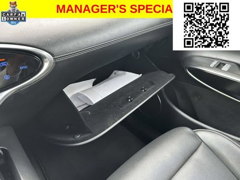 Used 2025 Genesis GV70 2.5T AWD/4WD image 32