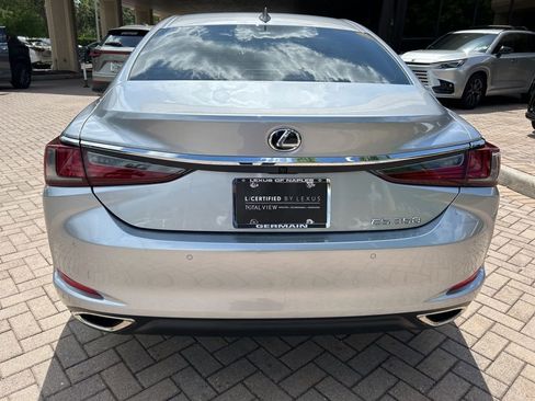 Used 2025 Lexus ES 350 w/ Premium Package FWD image 4