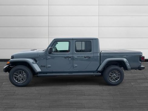 New 2026 Jeep Gladiator Sport image 6