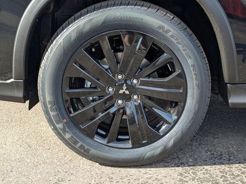 New 2026 Mitsubishi Outlander Sport LE AWD/4WD image 3
