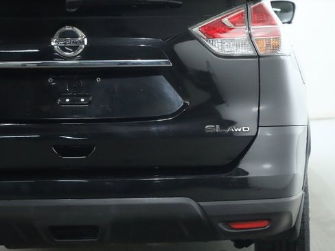 Used 2016 Nissan Rogue SL w/ SL Premium Package image 45