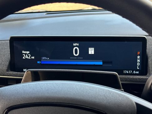 Used 2023 Ford Mustang Mach-E Premium image 31