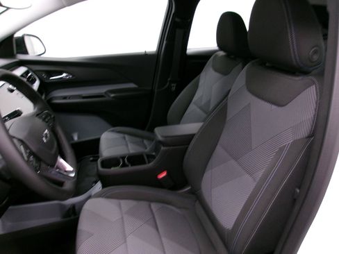 New 2027 Chevrolet Bolt LT w/ Comfort Package FWD image 6