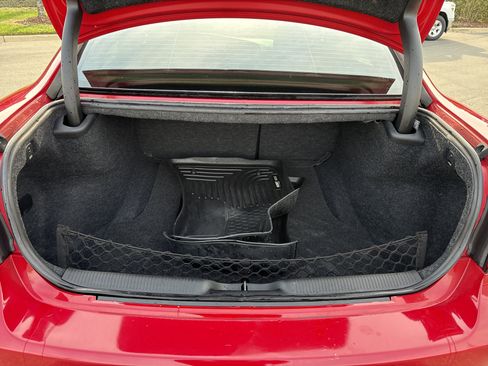 Used 2016 Dodge Charger R/T w/ Navigation & Travel Group image 33