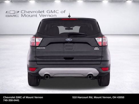 Used 2017 Ford Escape SE w/ SE Cold Weather Package AWD/4WD image 38