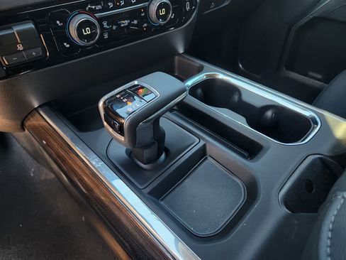 New 2026 Chevrolet Silverado 1500 LT AWD/4WD image 16