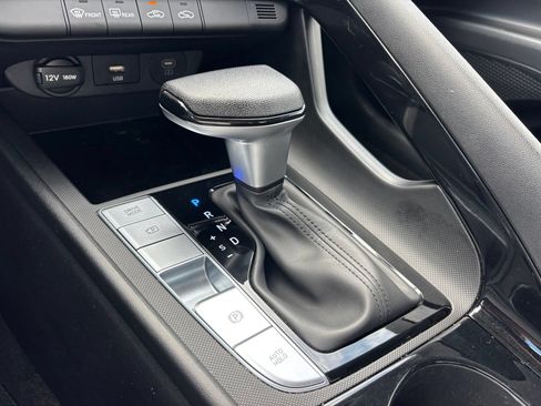 Certified 2025 Hyundai Elantra Hybrid FWD image 26