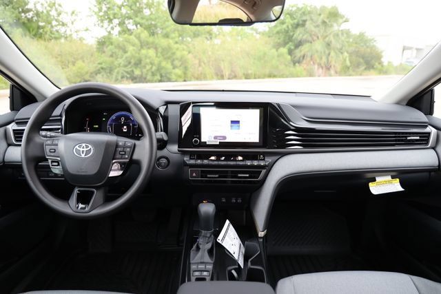 New 2026 Toyota Camry LE w/ Convenience Package FWD image 26