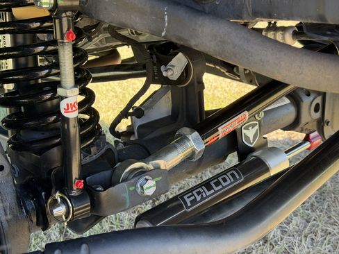 Used 2024 Jeep Wrangler Sahara w/ Safety Group image 14