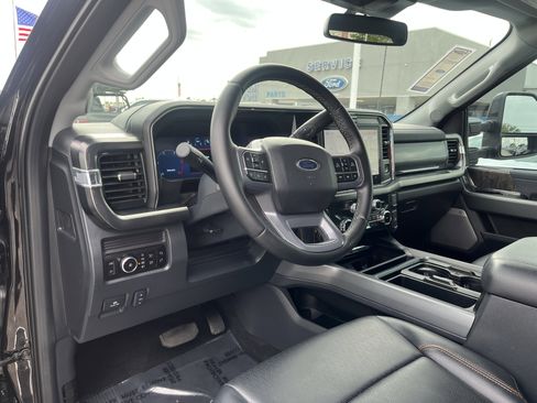 Used 2026 Ford F250 Lariat AWD/4WD image 15