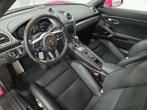 Certified 2025 Porsche 718 Boxster GTS RWD image 4