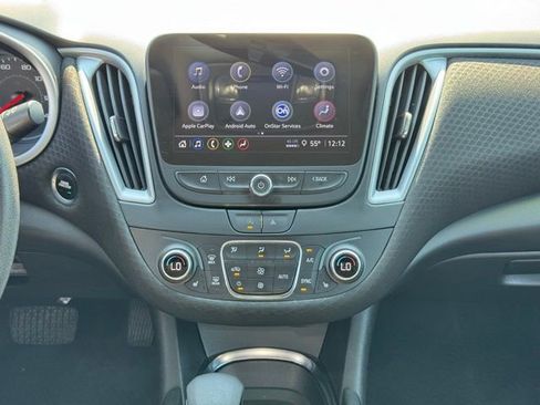 Used 2023 Chevrolet Malibu LT FWD image 14